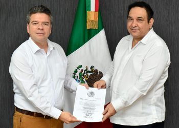 Toma protesta Ismael Brito a nuevos funcionarios de la Secretaría General de Gobierno