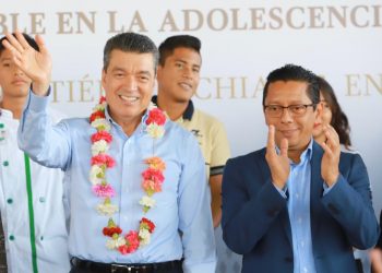 En las escuelas de Chiapas no hay cabida para la violencia y las adicciones: Llaven