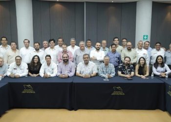 Respaldan Propuesta De Ruta De Cabotaje Puerto Chiapas-Manzanillo