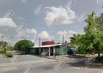 Le robaron su motocicleta