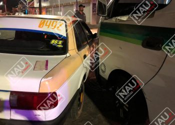 Taxista hizo corte de circulación a conductor de combi