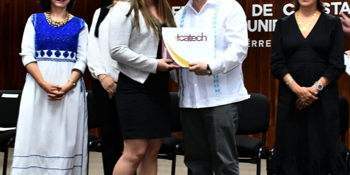 Entrega Ismael Brito constancias de capacitación en trasparencia a los ayuntamientos