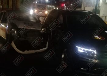 Choque en la 8ª poniente y 6ª avenida sur