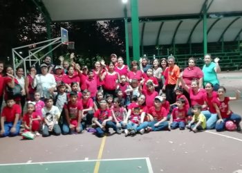 Niños De Iglesia “Restauración” Realizan Evangelización Por Mes Del Amor Y La Amistad