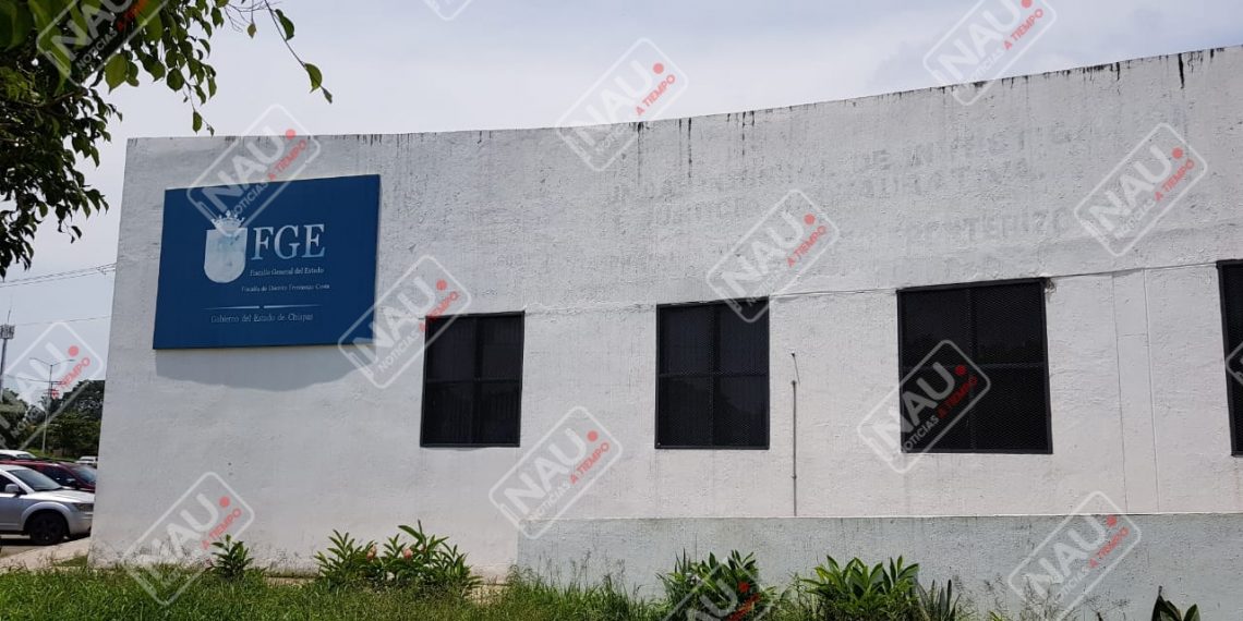 Asaltan a joven y despojan de más de 12 mil pesos