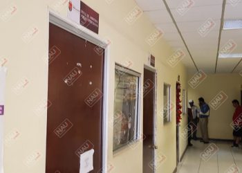 Asaltan oficinas de venta de material