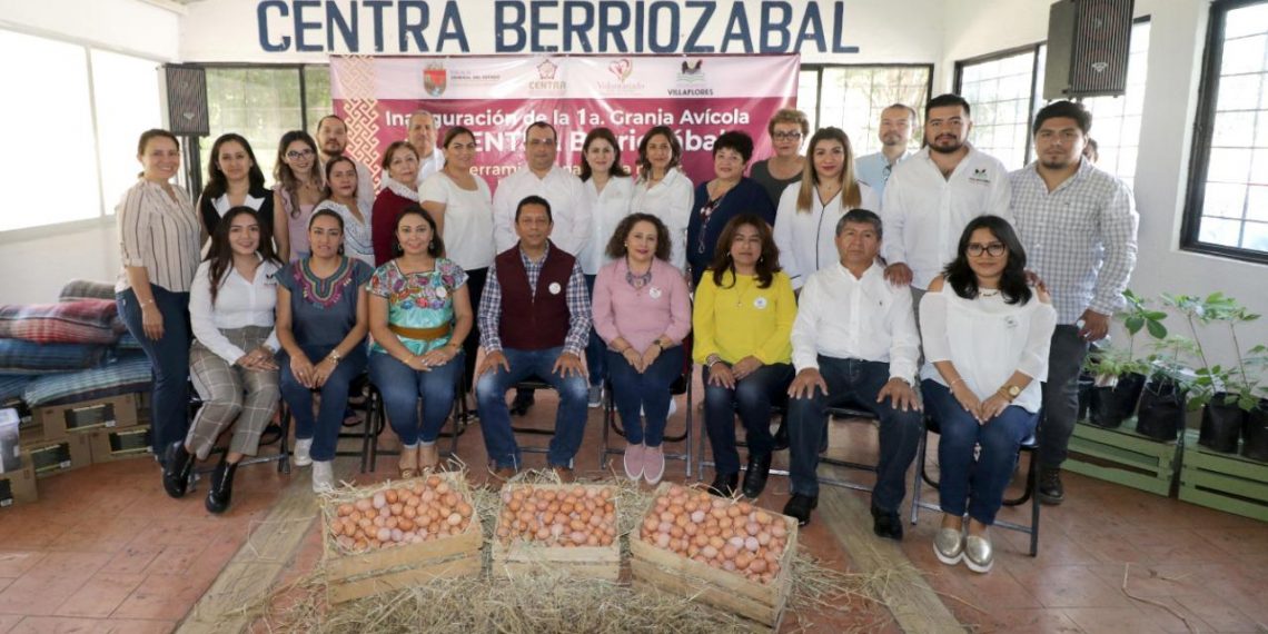 Inaugura Llaven Primera Granja Avícola en CENTRA Berriozábal