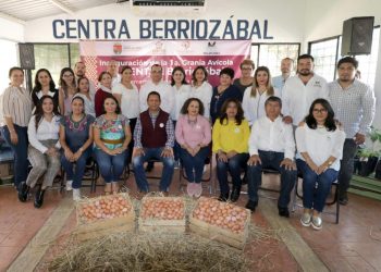 Inaugura Llaven Primera Granja Avícola en CENTRA Berriozábal
