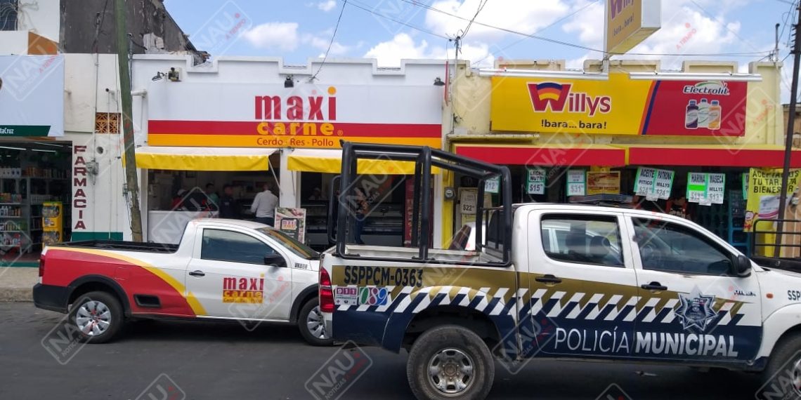 Asaltan negocio de venta de carnes