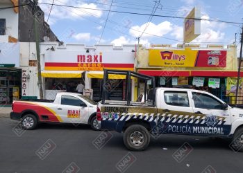 Asaltan negocio de venta de carnes