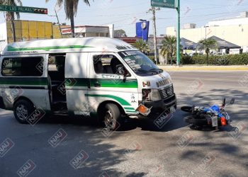 Colectiva Embiste a Motociclista