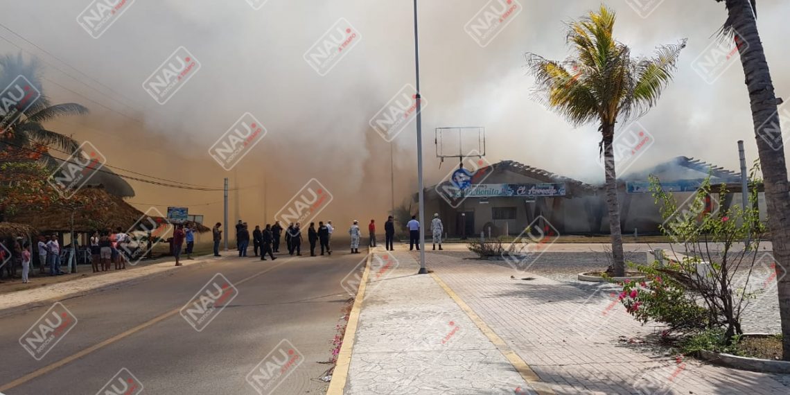 Presunto centroamericano provoca incendio de Plaza Madero