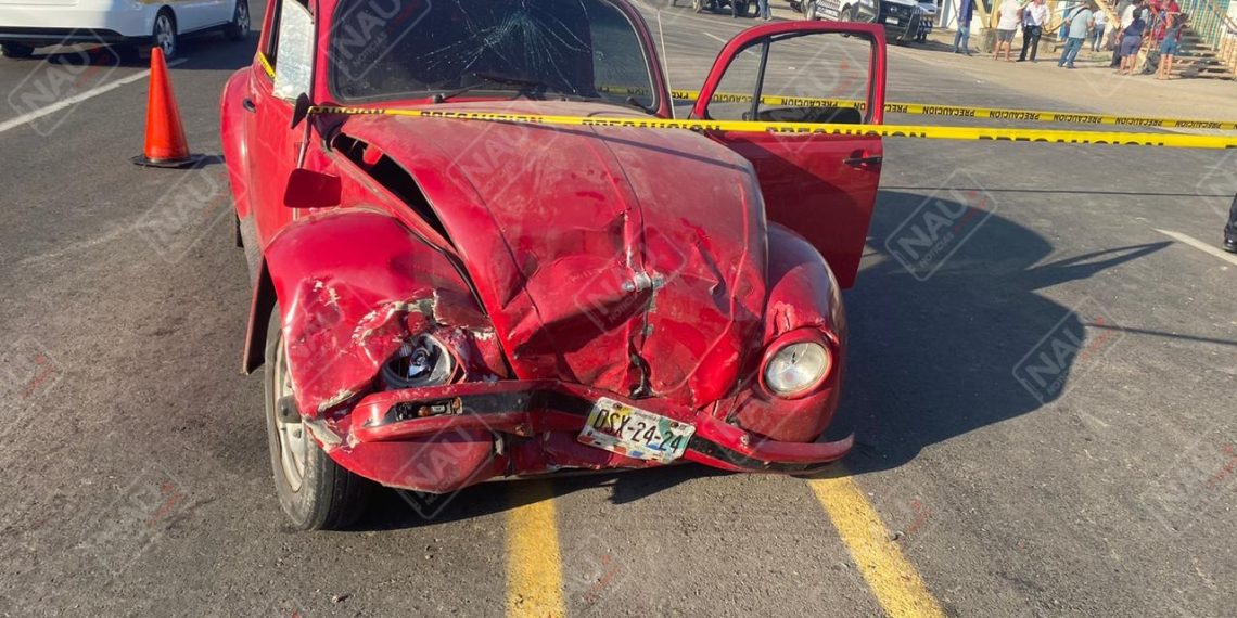 Tres lesionados deja aparatoso accidente