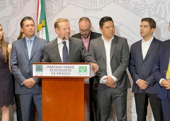 Verde, palabras huecas