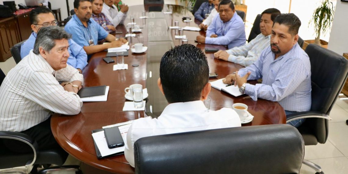 Sostiene Llaven reunión de trabajo con presidentes municipales de la Región Centro