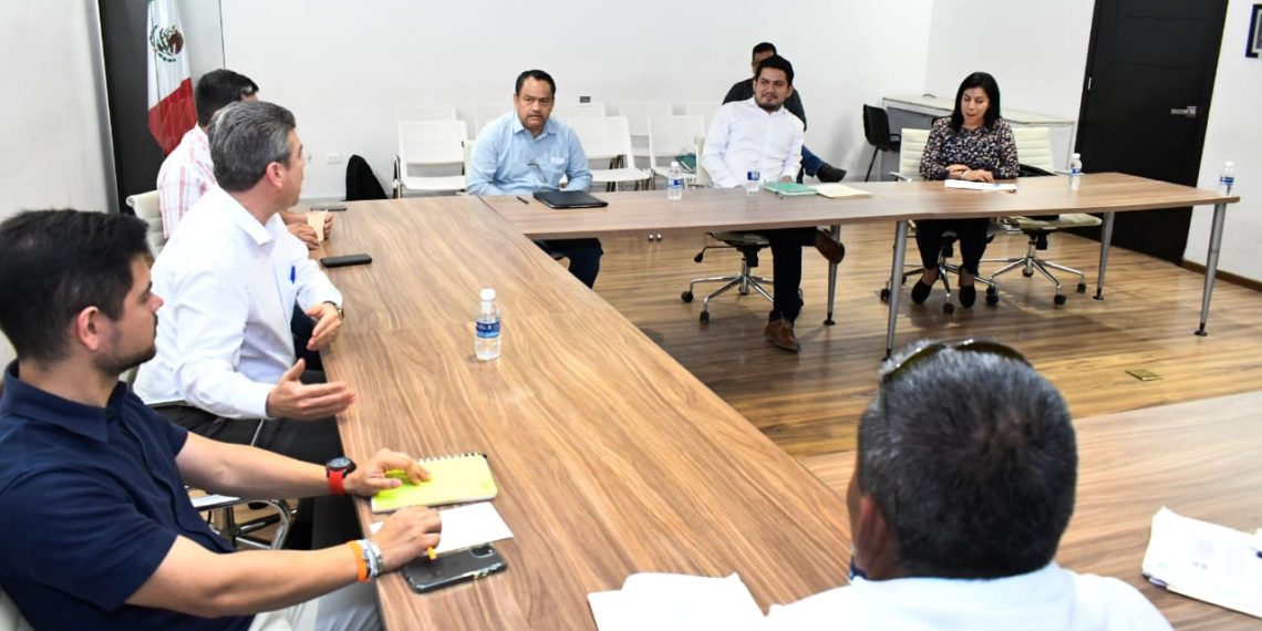 Atiende Brito Mazariegos a transportistas de Palenque