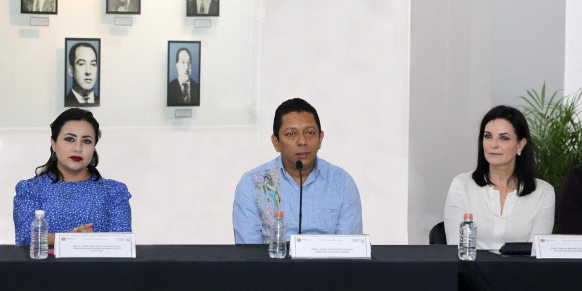 Cerrar brecha de desigualdad de género, prioridad de la FGE: Llaven