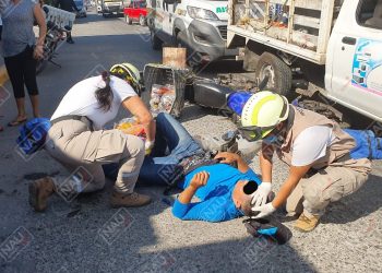 Motociclista lesionado al impactarse por alcance