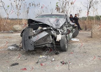 Choque por alcance deja daños materiales por varios miles de pesos