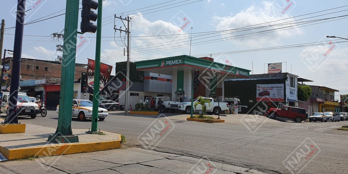 Asaltan gasolinera Zafiro