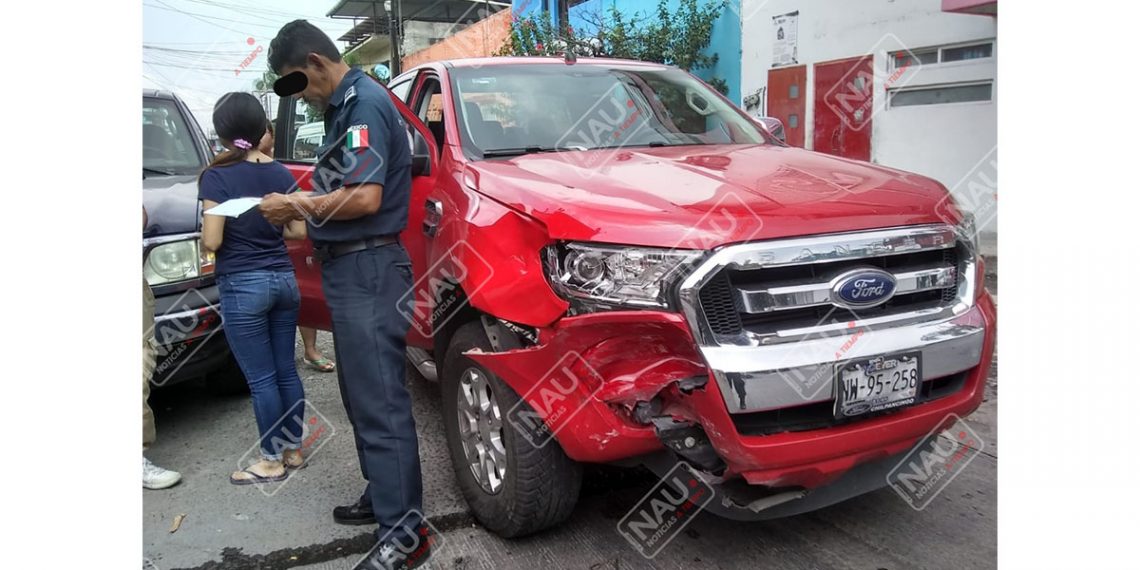 Muere joven tras ser impactada por una camioneta