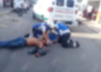 Casi lo mata su mujer de una pedrada al encontrarlo con otra mujer