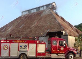 Bomberos sofocan dos Incendios