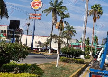 Le robaron su motocicleta