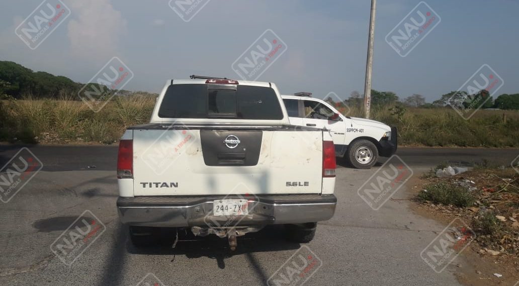 Abandonan vehículo en la zona baja