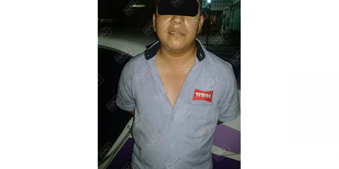 Agarró a golpes a su esposa