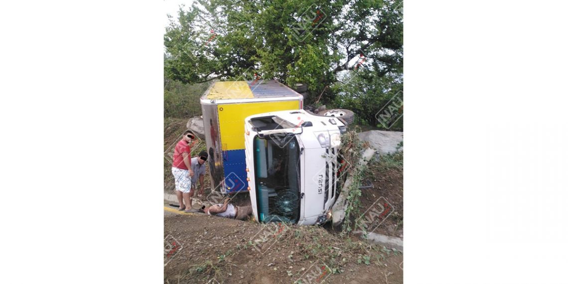 Una persona lesionada en accidente carretero