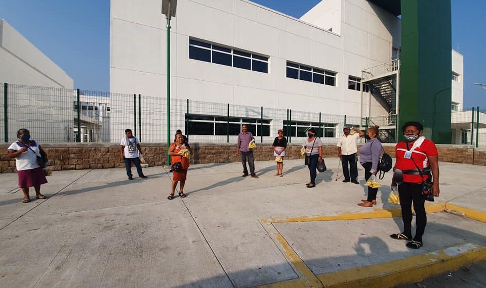 Titánica Labor De Personal De Salud En La Lucha Contra El Covid-19