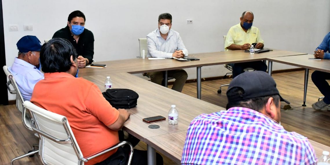 Se reúne Ismael Brito con integrantes de la CIOAC