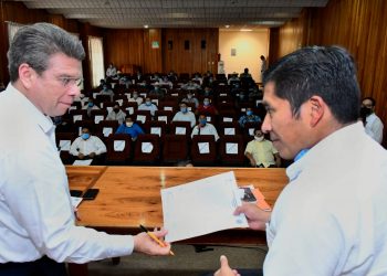 Fortalece Ismael Brito el diálogo con comuneros de Aldama