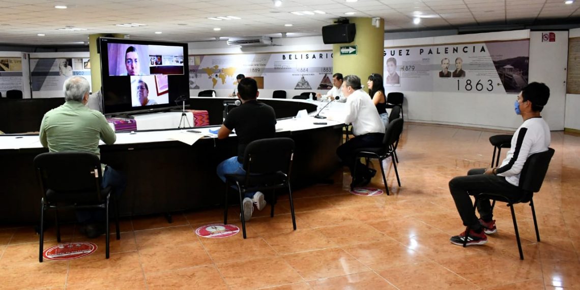 Privilegiamos el diálogo con docentes acreditados: Ismael Brito