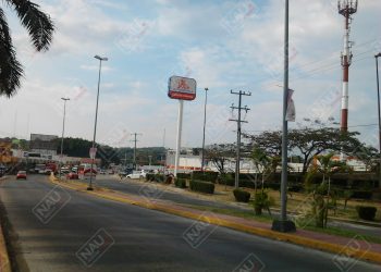 Más de 5 mil pesos se robaron de un carro