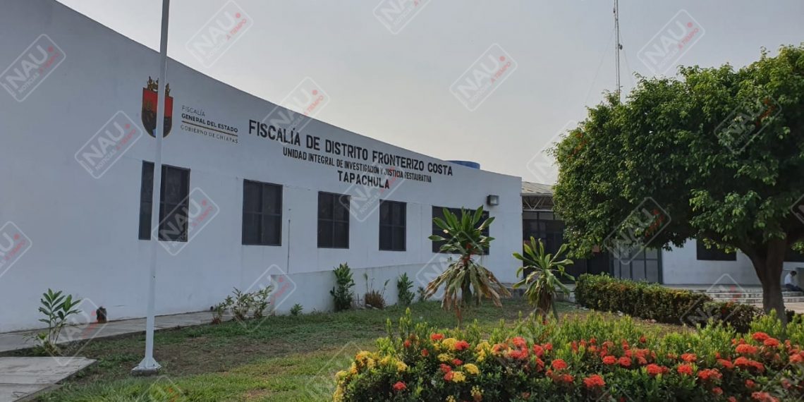 Roban un vehículo en el Fraccionamiento Galaxias