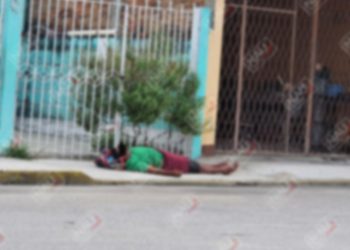 Su mamá no dejó que lo llevaran a un médico por miedo que dijeran que tenía COVID 19