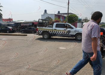Delincuentes se roban una motocicleta
