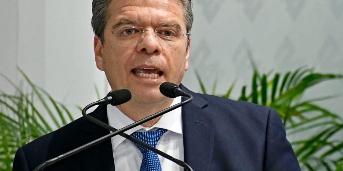 Exhorta Ismael Brito a alcaldes reforzar comunicación para evitar pánico en los municipios