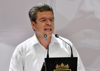 Llama Ismael Brito a enfocar esfuerzos a la salud de las y los chiapanecos