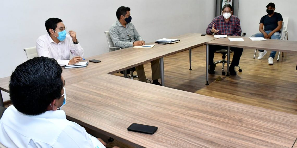 Mantiene gobierno comunicación con grupos de desplazados del Ejido Puebla