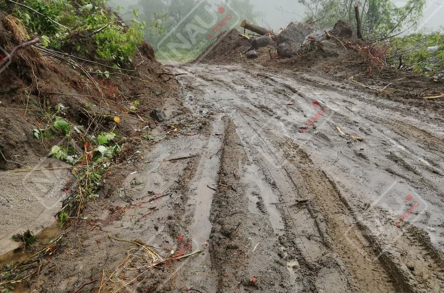 Suman dos derrumbes más en Unión Juárez