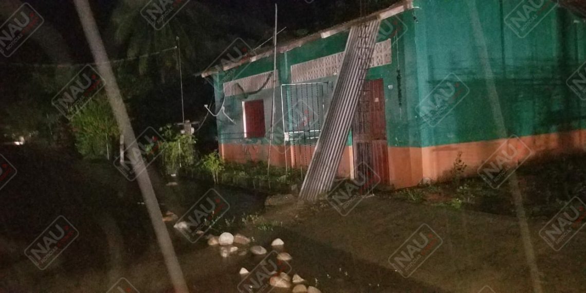 20 casas del Ejido las Murallas sufrieron inundaciones por las Fuertes lluvias provocadas por Amanda