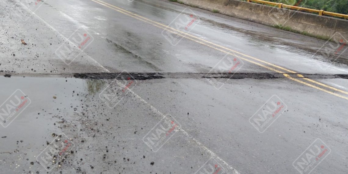 Se abre grieta en el puente Coatán del Libramiento Sur Poniente