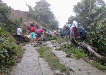 Más de 4 mil personas incomunicadas y dos casas afectadas por dos derrumbes en la zona alta de Mapastepec