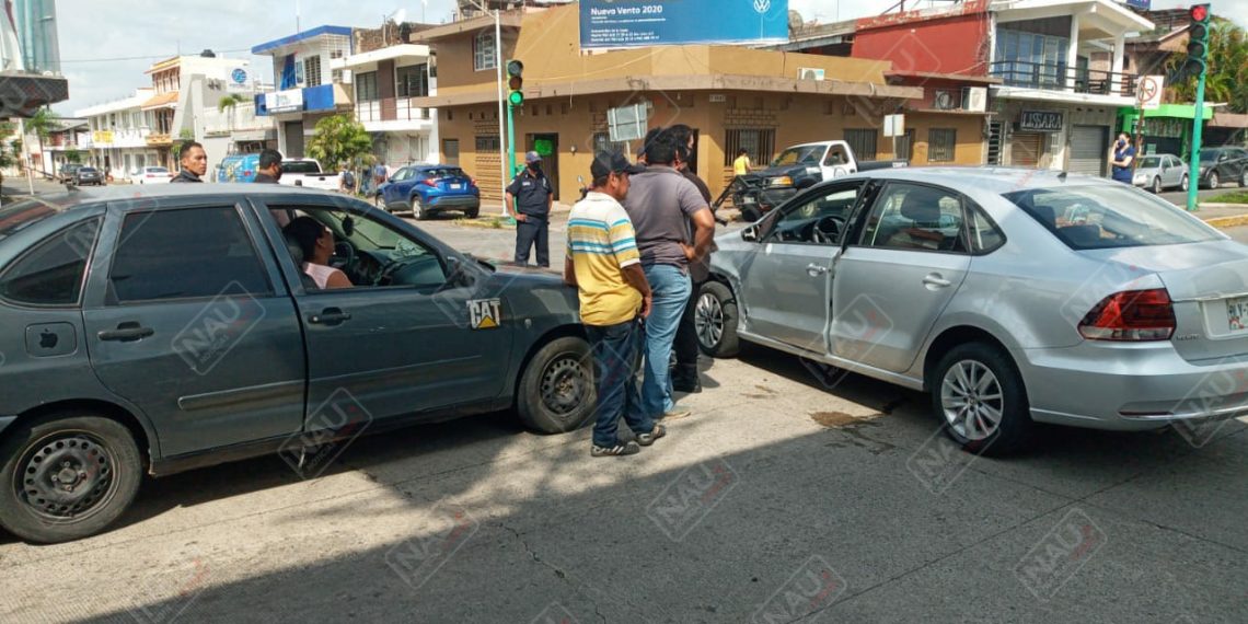 Chocaron en la 17ª calle oriente y 7ª avenida norte