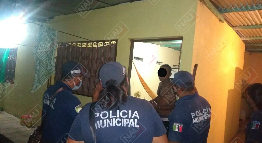 Detienen a salvadoreño que intentaba matar con un machete a su esposa e hija