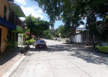 Lesionan al dueño de un taller en asalto