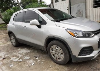 Del mercado de Tuxtla Chico roban un vehículo